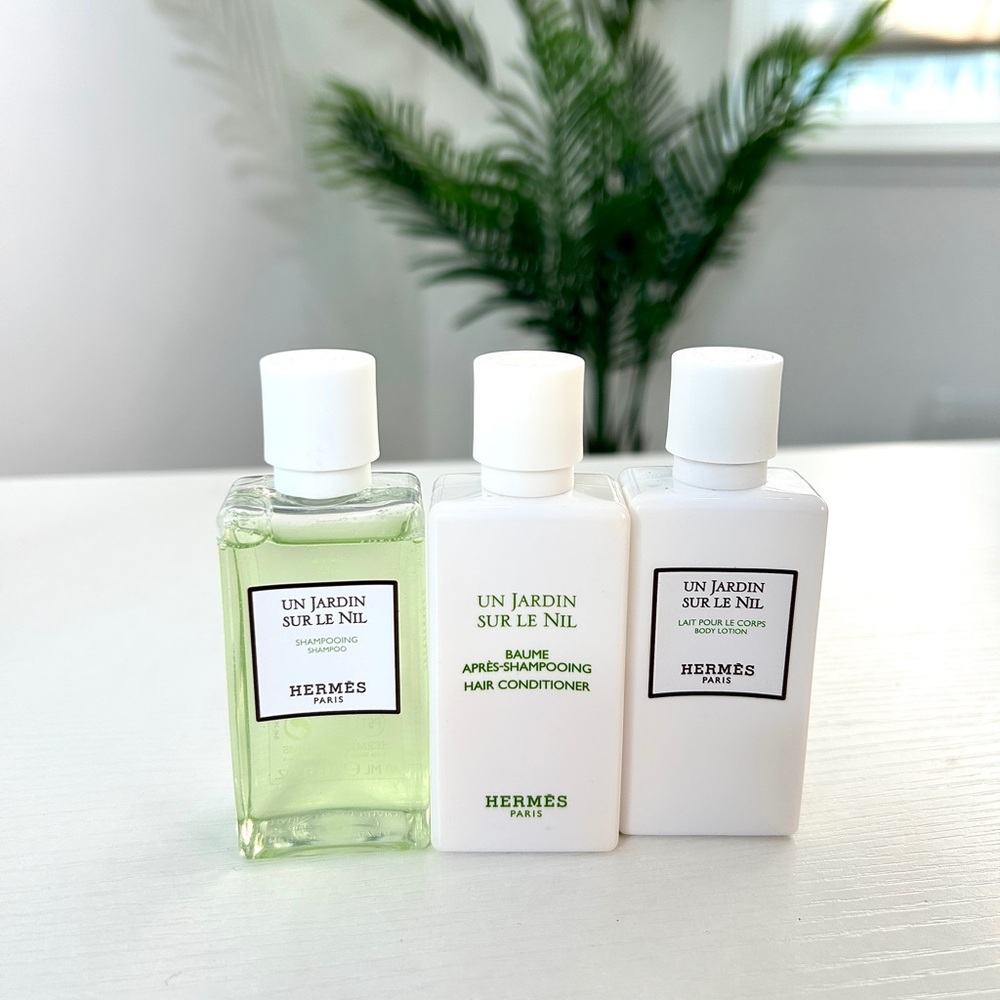 Hermes Un Jardin Sur Le Nil Bath Travel Bath & Gift Set